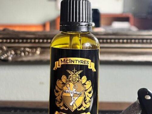 Pre Shave Oil- McIntyres Barber. Grroming essentials for men