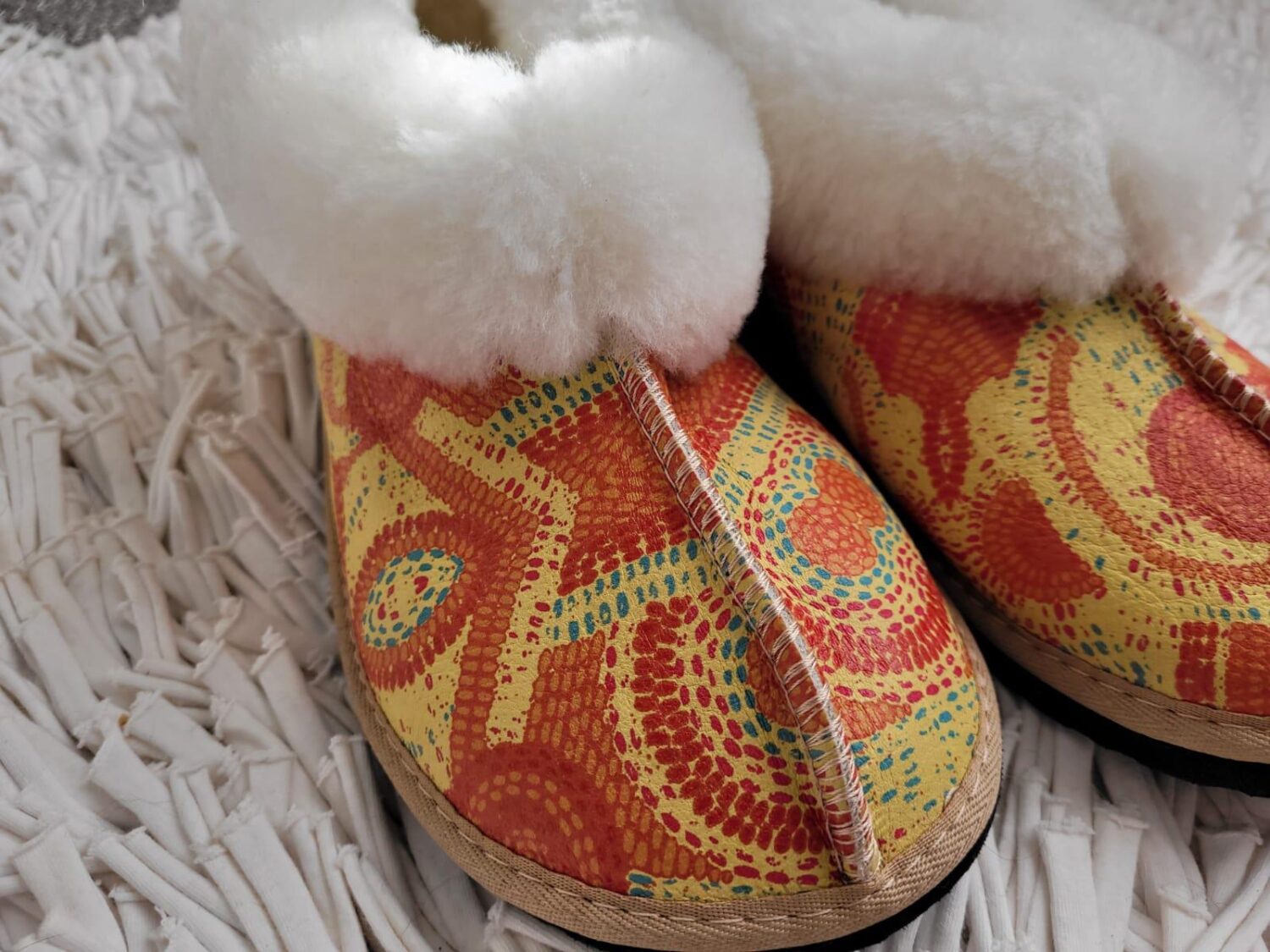 Howick slippers on sale