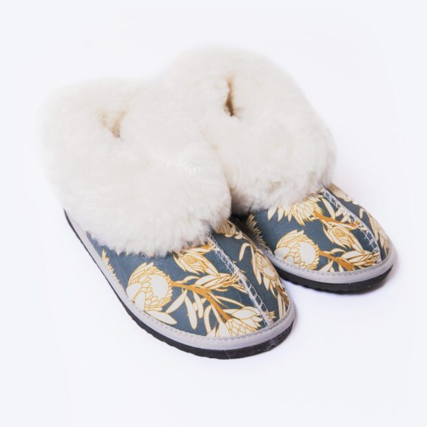 Dreamscapes Sheepskin Slippers- Unwind in Style.