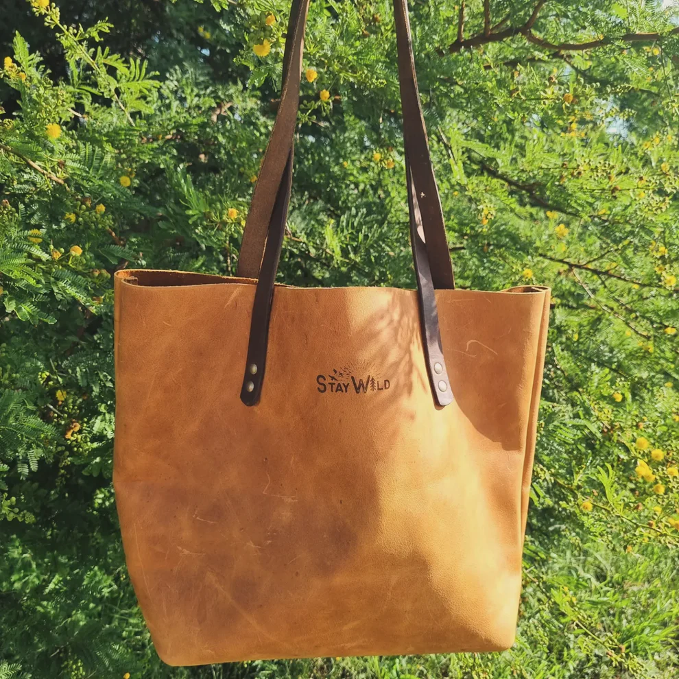 Stay Wild Genuine Leather Tansy Tote bag