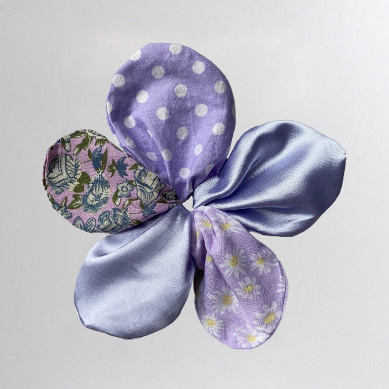 Flower Scrunchie Medium - Lilac Patchwork