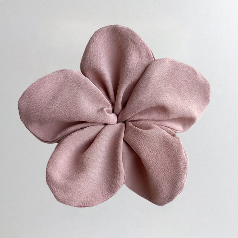 Flower Scrunchie Medium - Dusty Pink