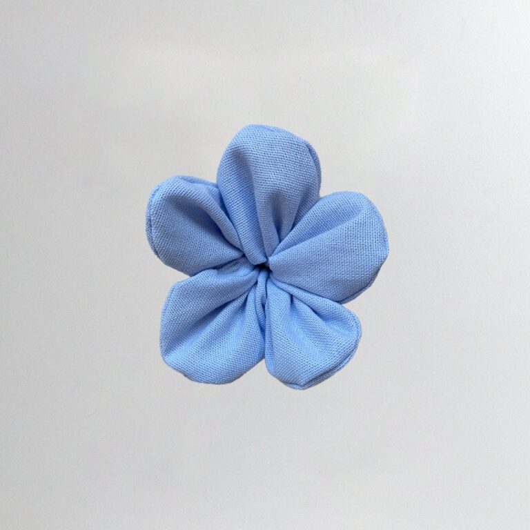 Flower Scrunchie Small - Baby Blue