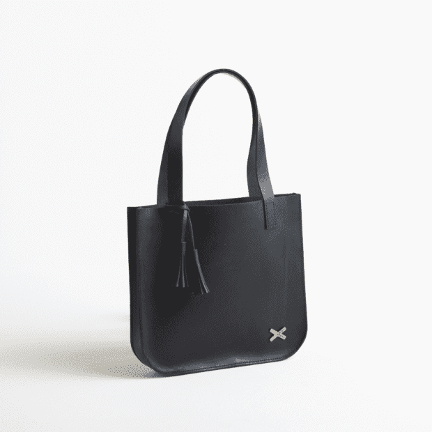 The Slim Tote